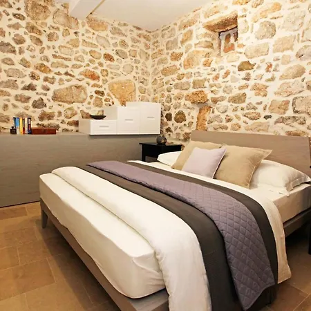Prázdninový dům Four-bedroom Holiday In Bol